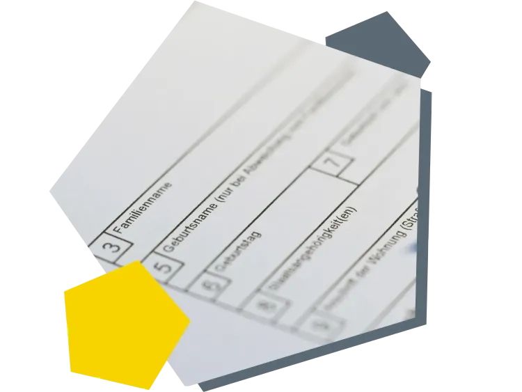 Support with funding Programmes Funding application with ballpoint pen from AM GmbH