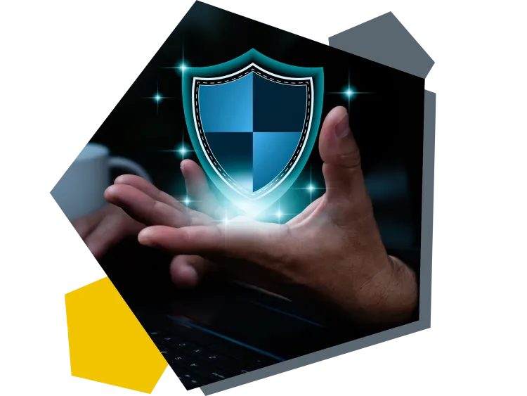 Tenant Check für Ihre M365-Umgebung Microsoft-Security-Siegel als Hologramm auf einer Hand.