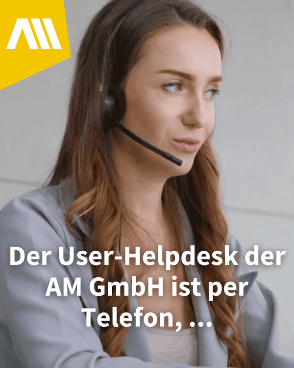Der User-Helpdesk der AM GmbH Frau mit Headset auf dem Kopf